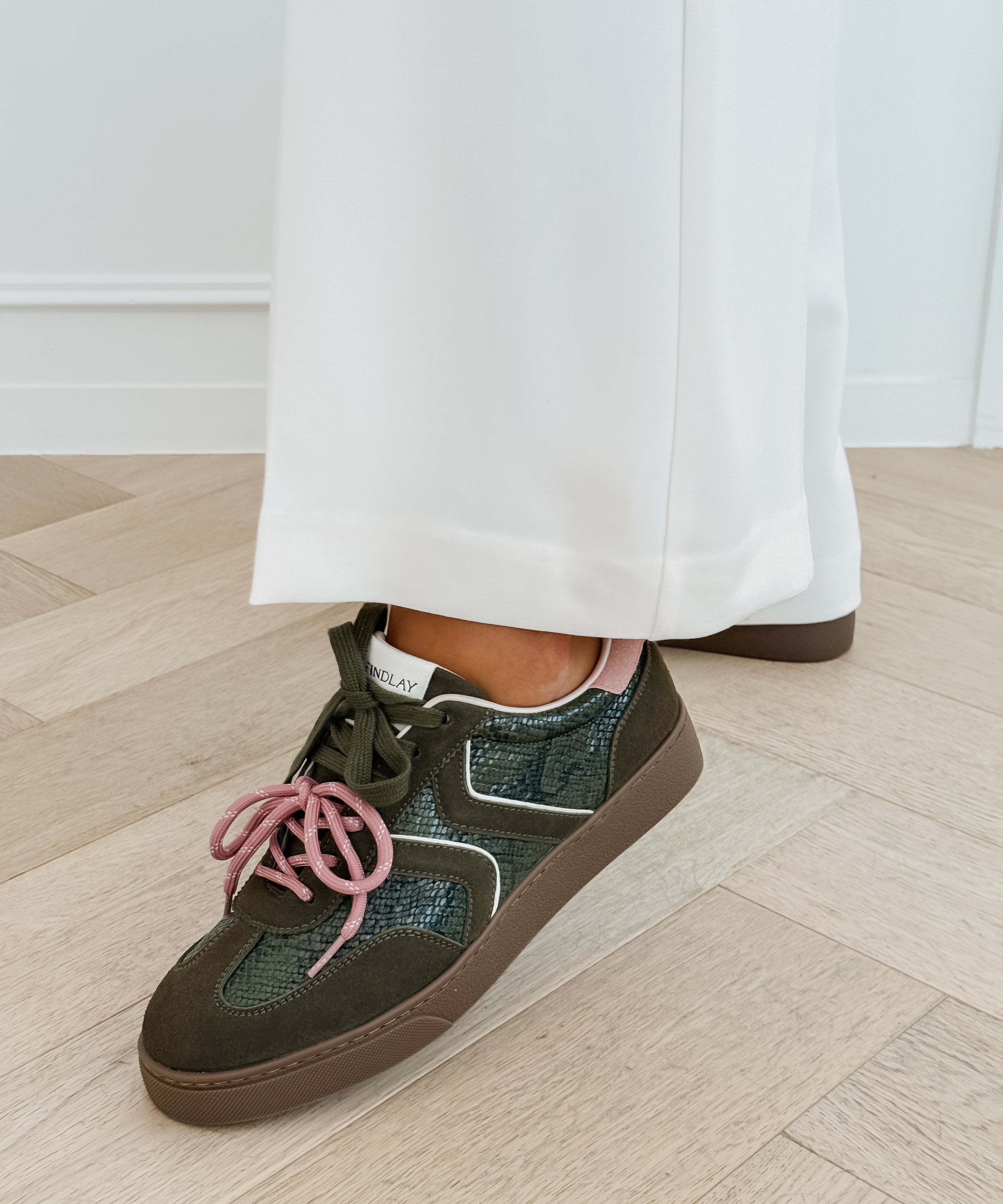 Green Pink Detail Frida Sneaker