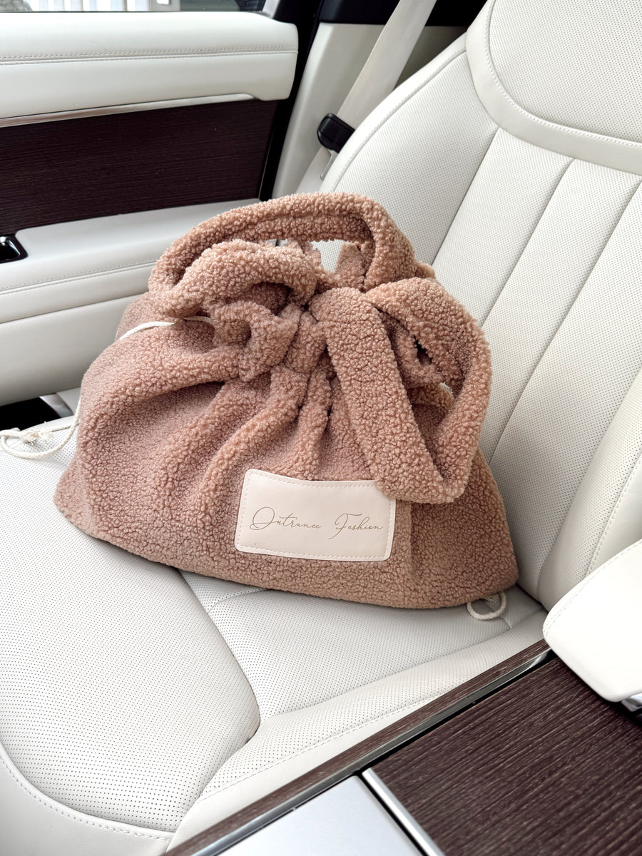 Camel Teddy Outrance Bag