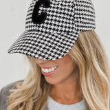 Black Pied de Poule Cap