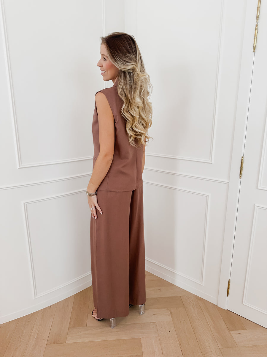Coffee Brown Linen Justine Ensemble