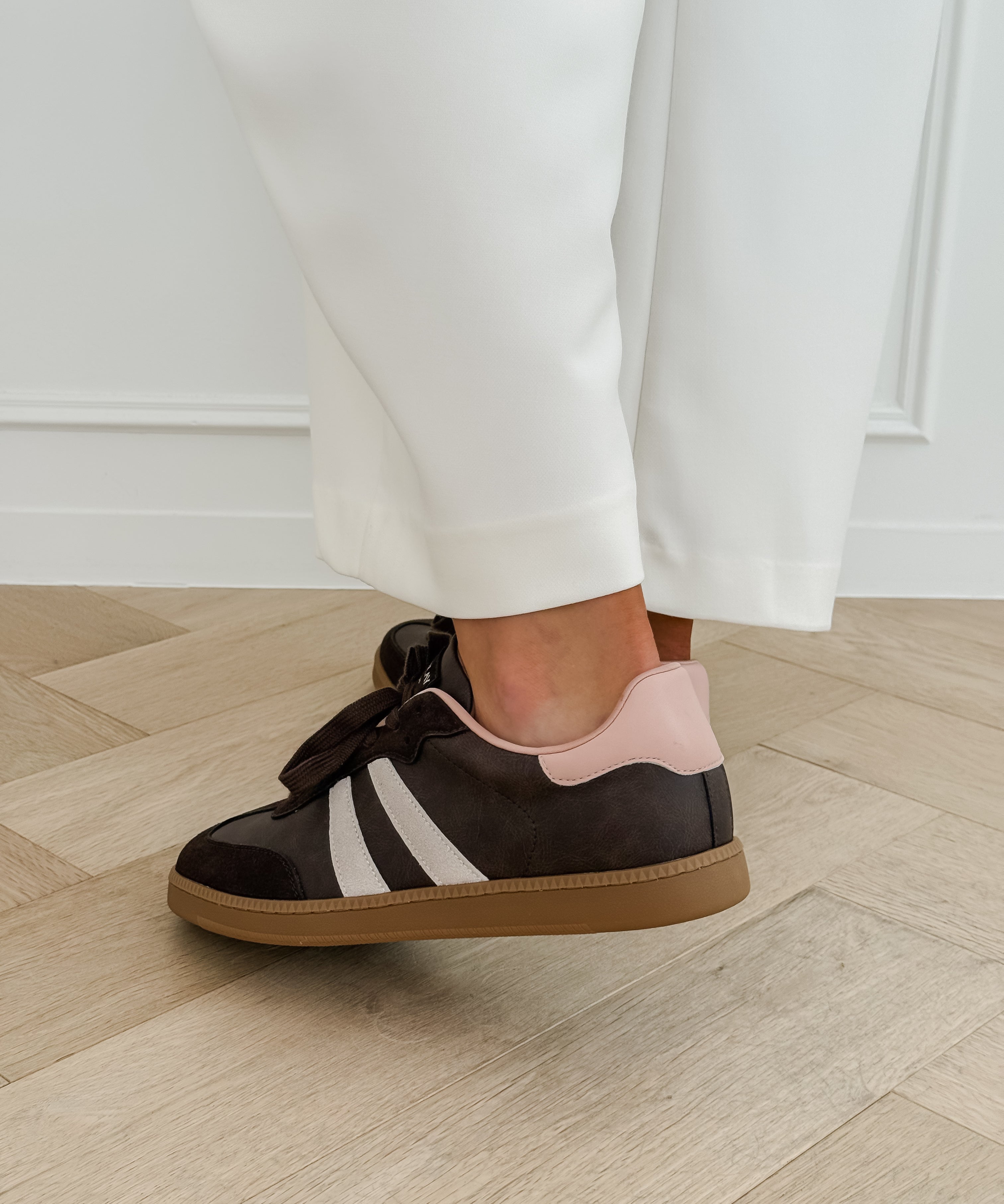 Dark Brown Faye Sneakers