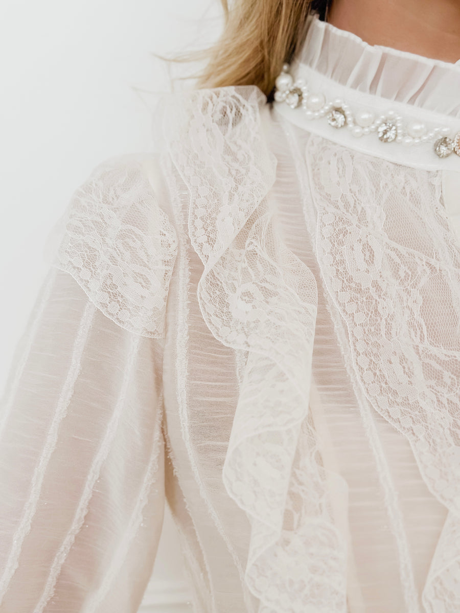 Crème Alexandra Blouse