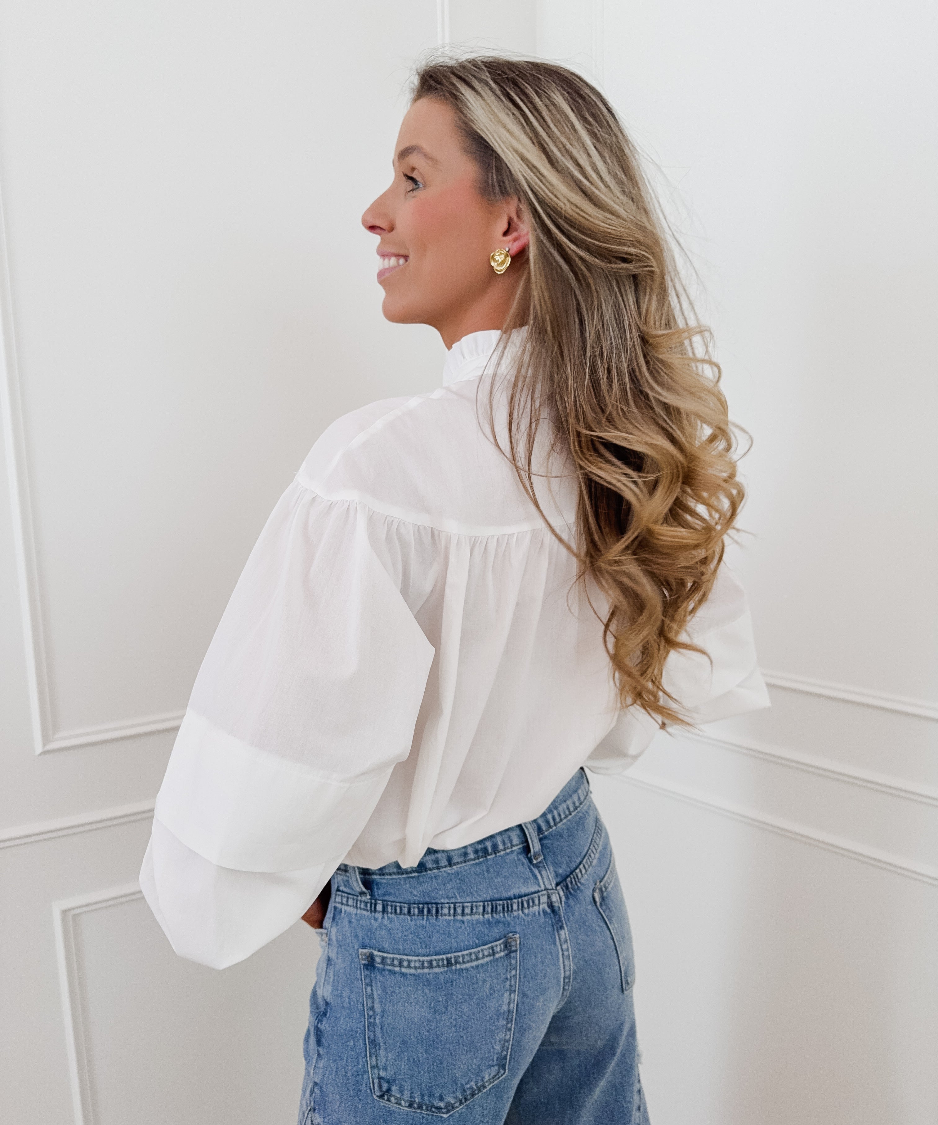 White Melvine Ruffle Collar Cotton Blouse