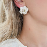 Creamy Audrey Flower Earrings