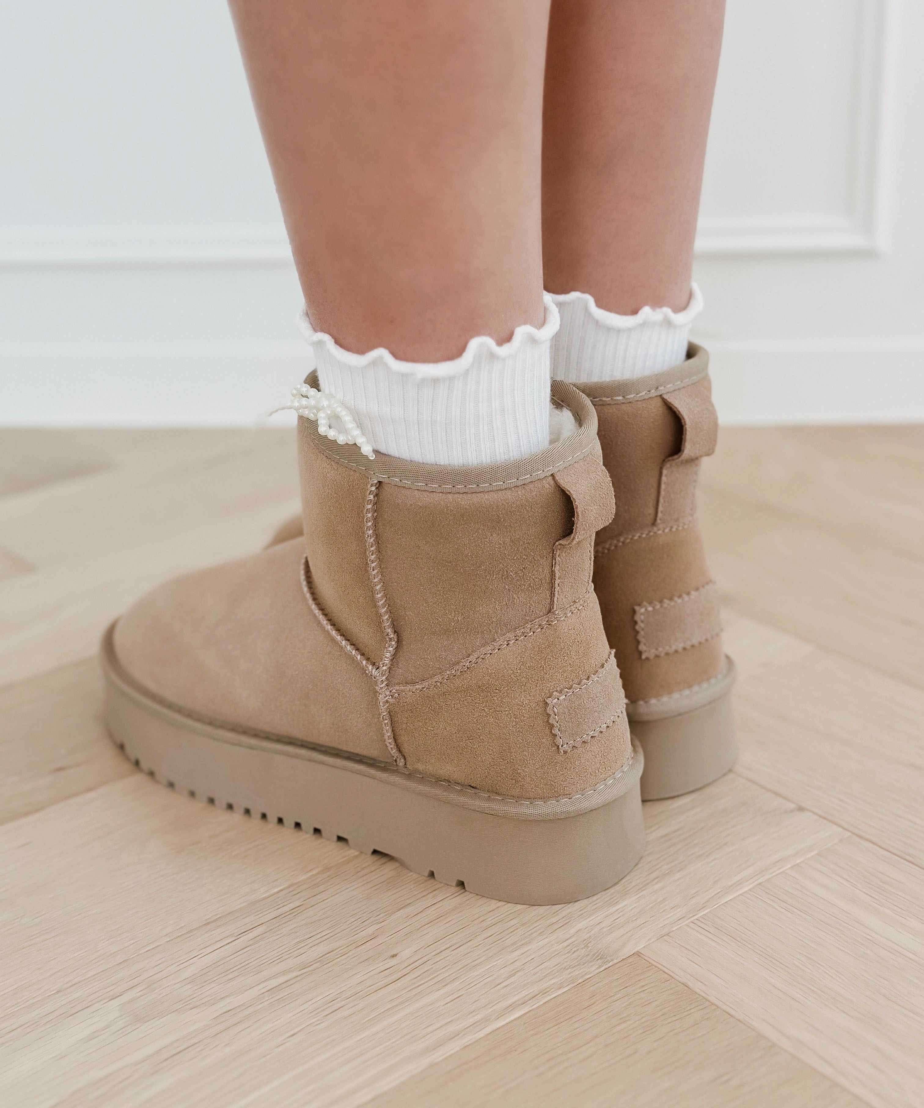 Beige Cosy Winter Boots
