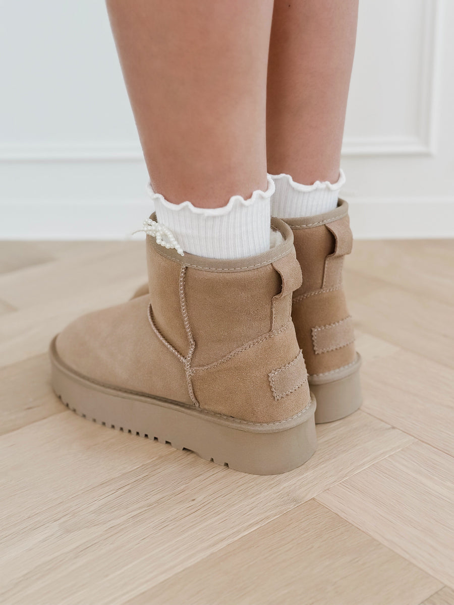 Beige Cosy Winter Boots