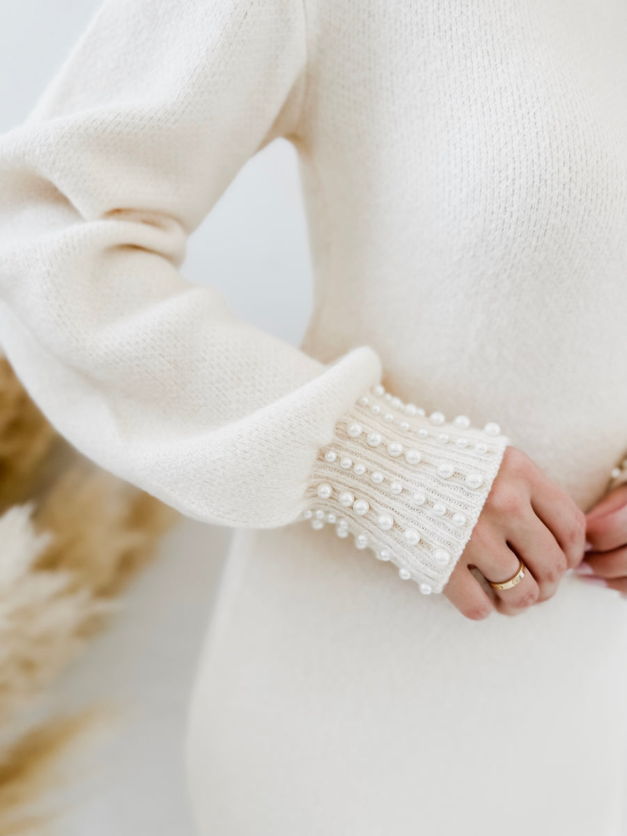 Crème Pearl Collar Sweater Dress