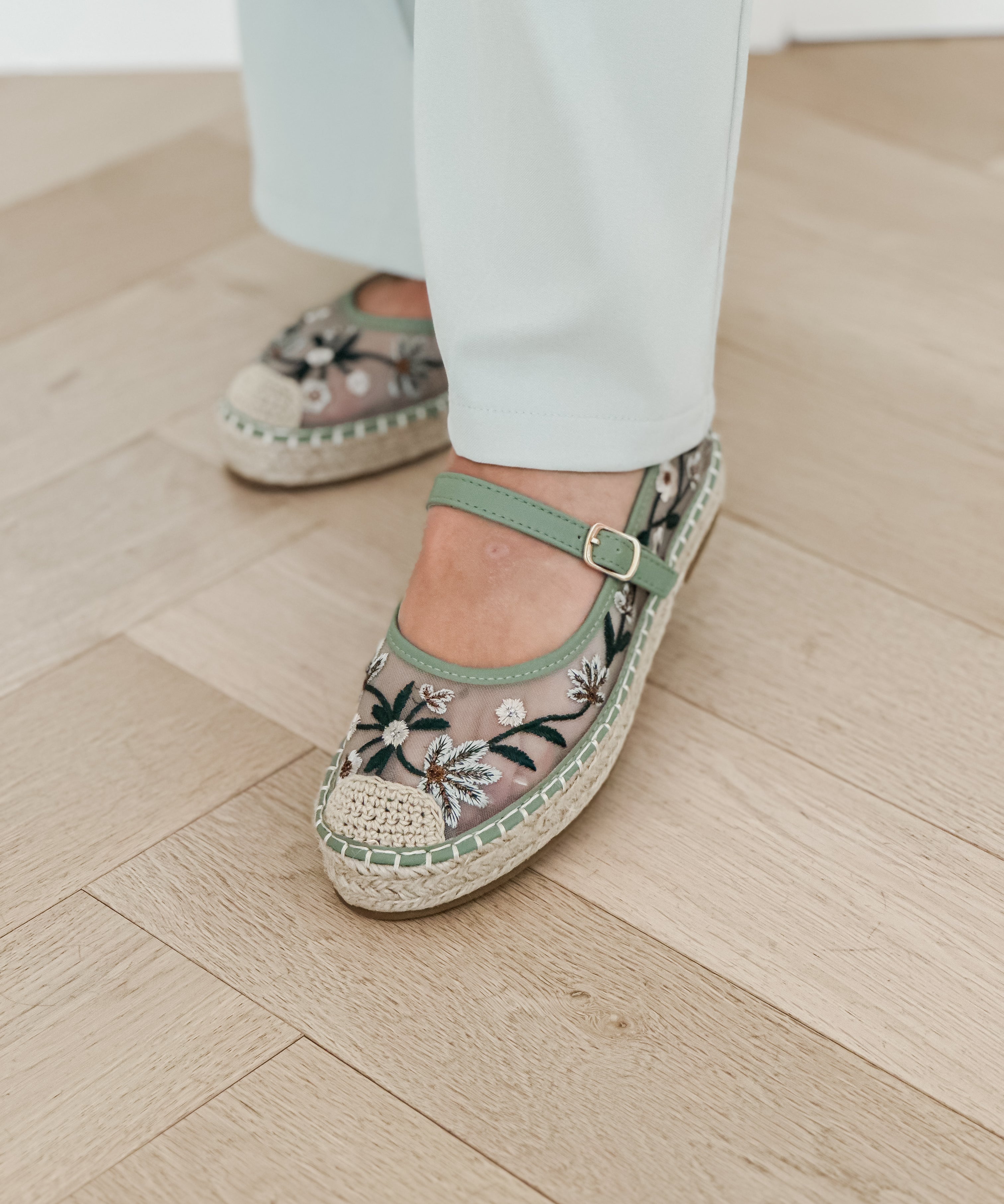 Green Flower Sandals