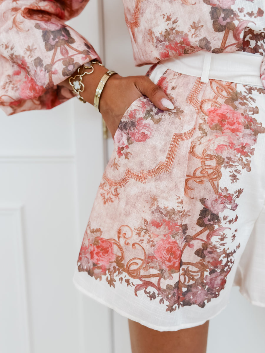 Multicolor Faida Ensemble