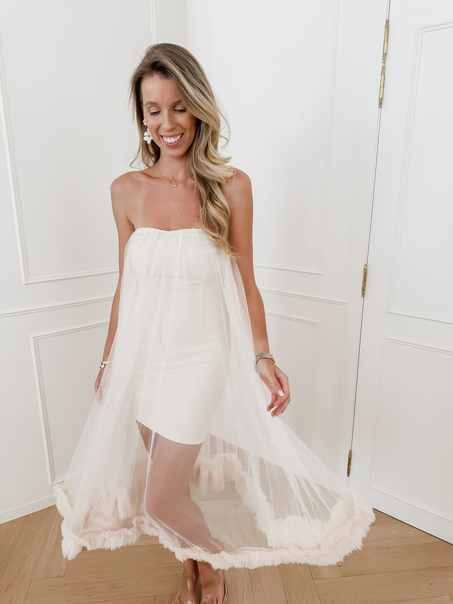 Crème Frill Bandeaux Dress