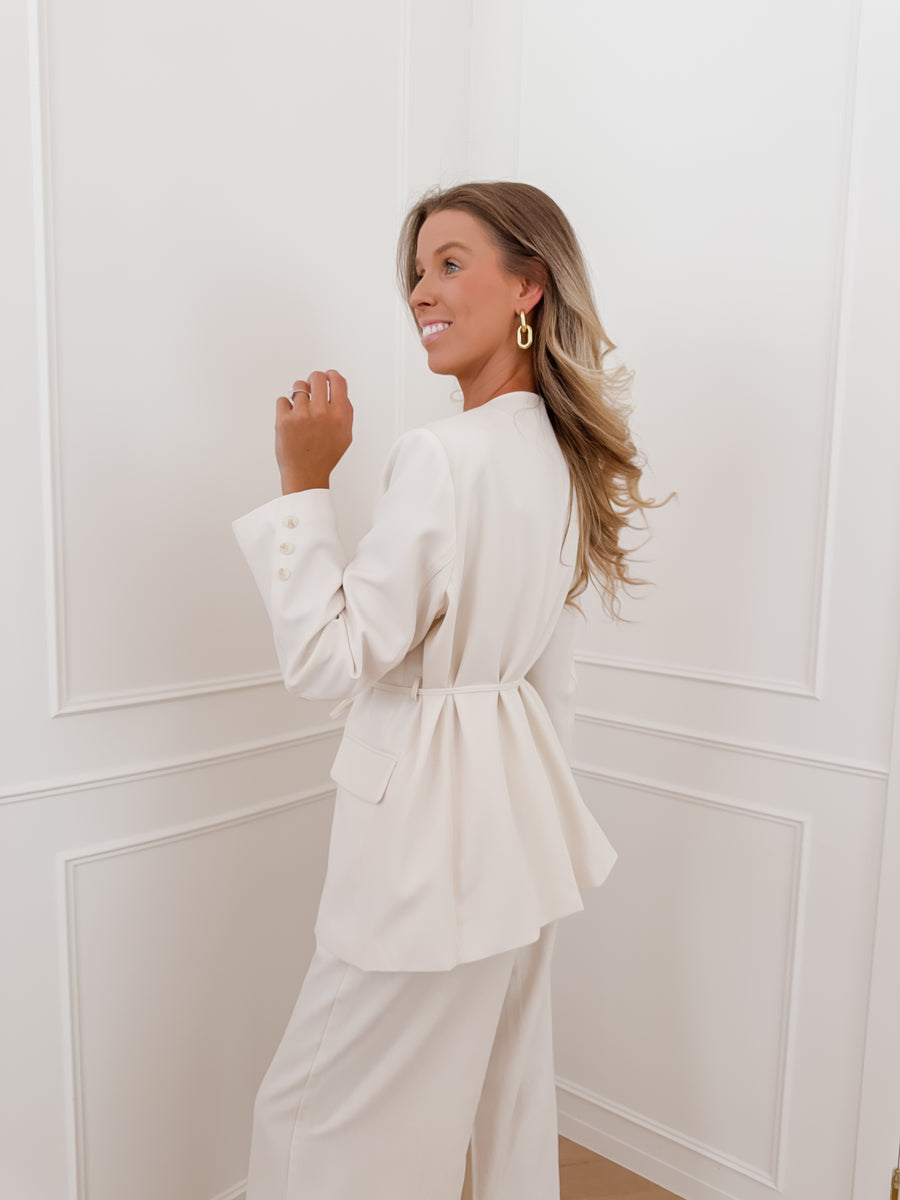 Crème Joanna Blazer