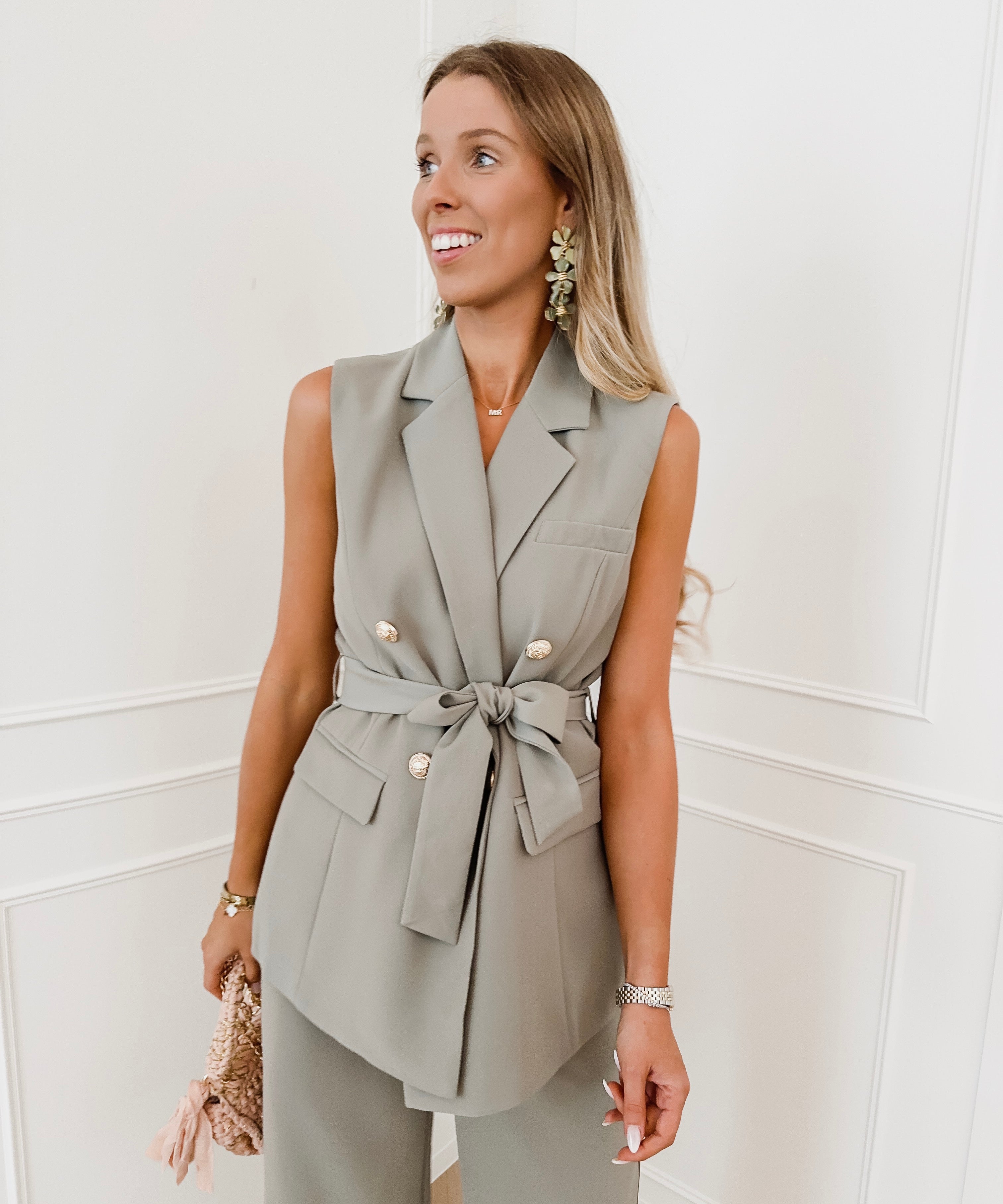 Nana Kaki Sleeveless Blazer