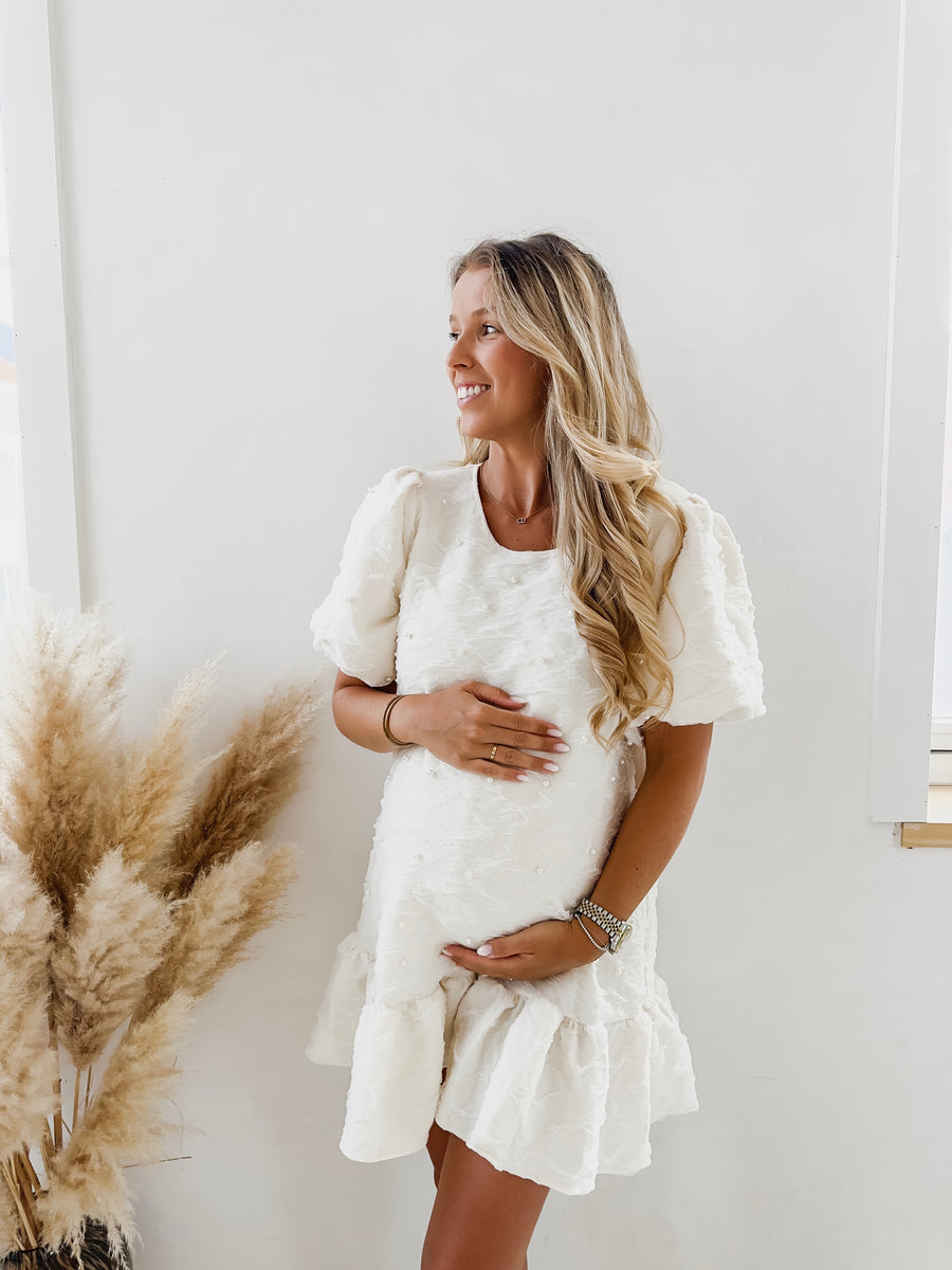 Crème Pearl Puffy Dress