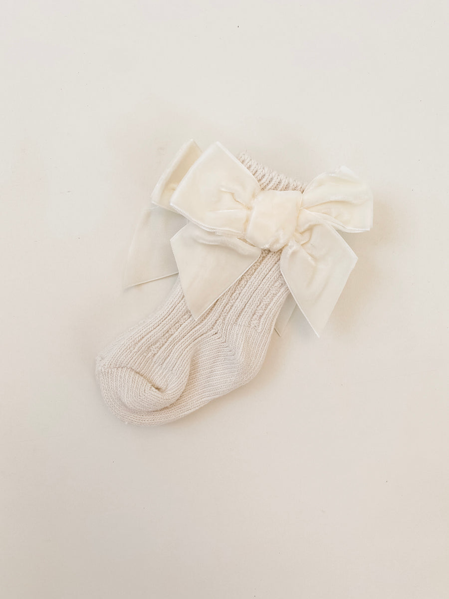 BABY - Velvet Bow Socks bow Crème